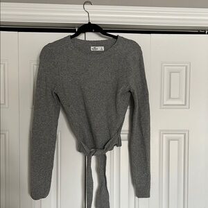 HollisterGrey Knit Sweater